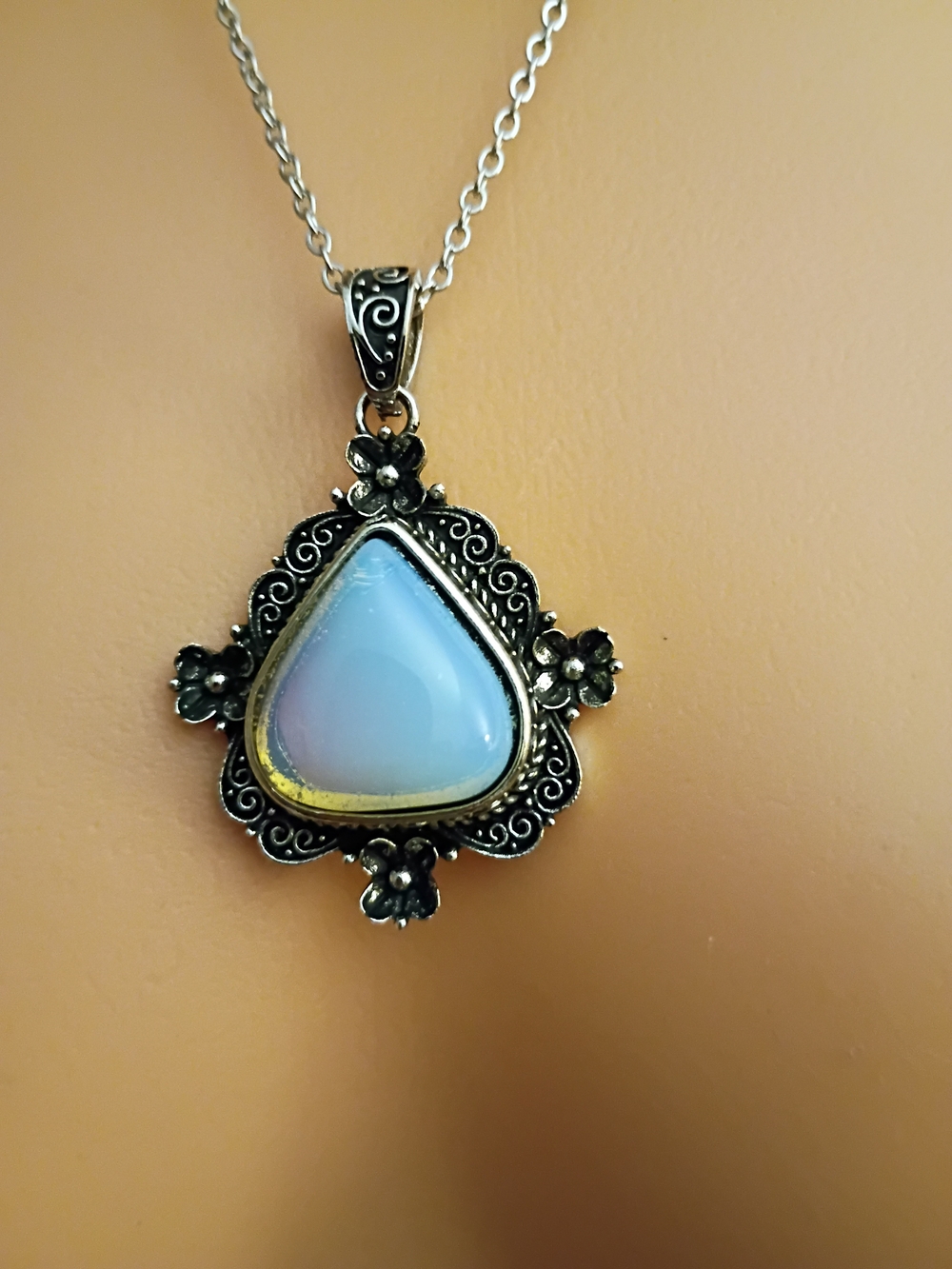 Opalescent Blue Teardrop Pendant Necklace - Women Jewelry